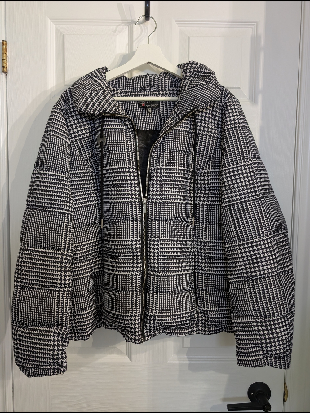 Carré Noir Black & White Houndstooth Puffer Jacket, XL